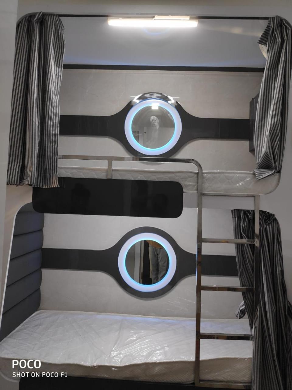 Ocean Dormitory Mumbai Eksteriør bilde