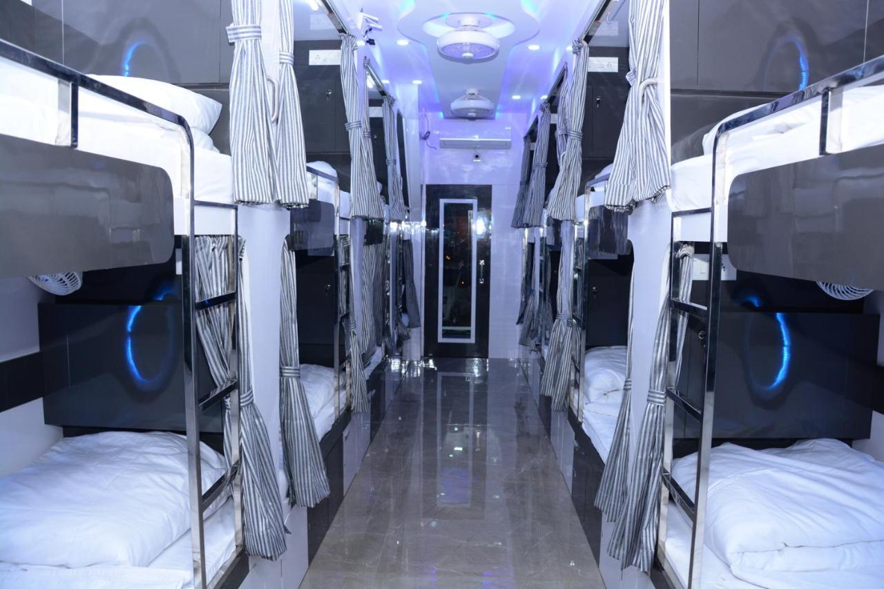 Ocean Dormitory Mumbai Eksteriør bilde