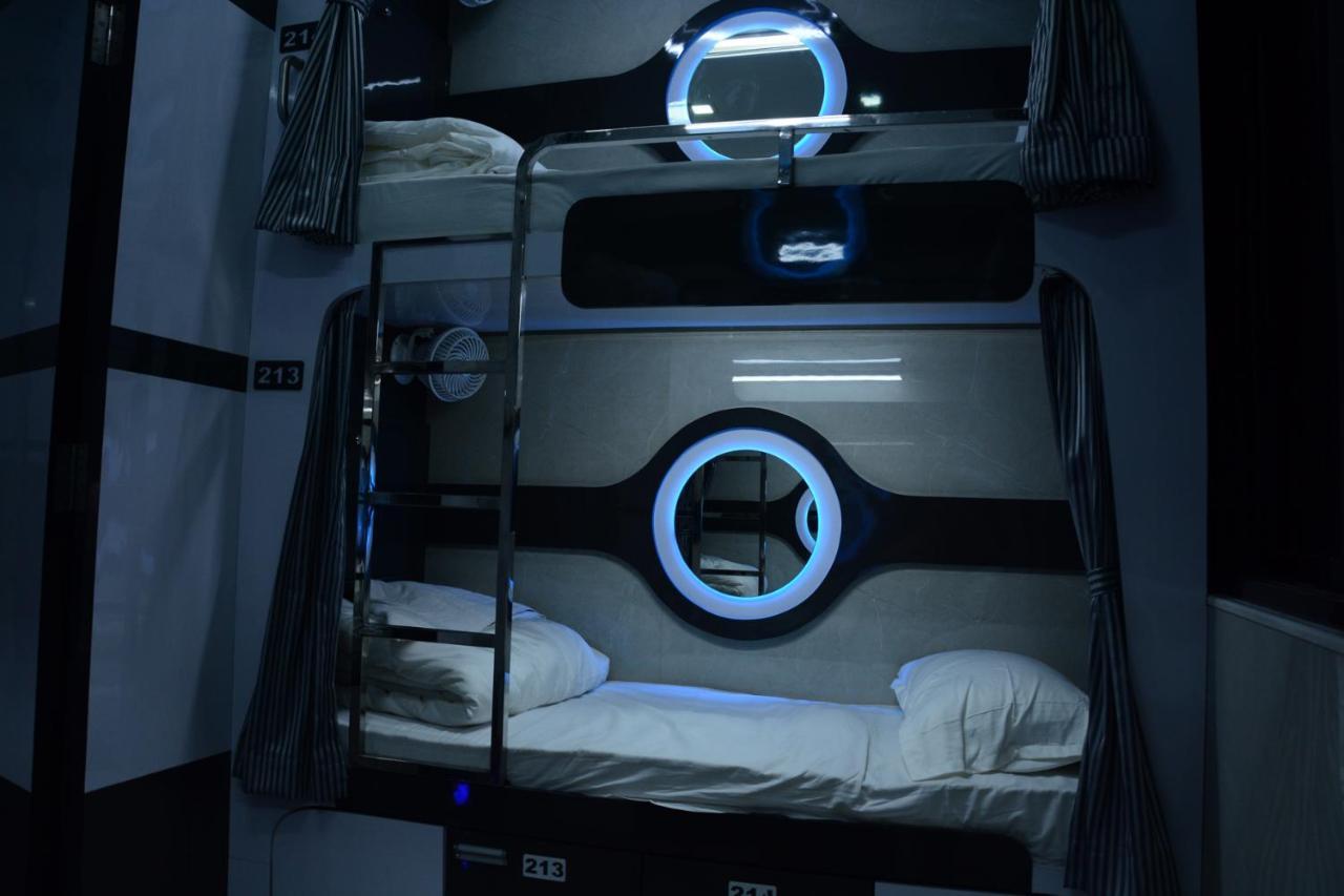 Ocean Dormitory Mumbai Eksteriør bilde