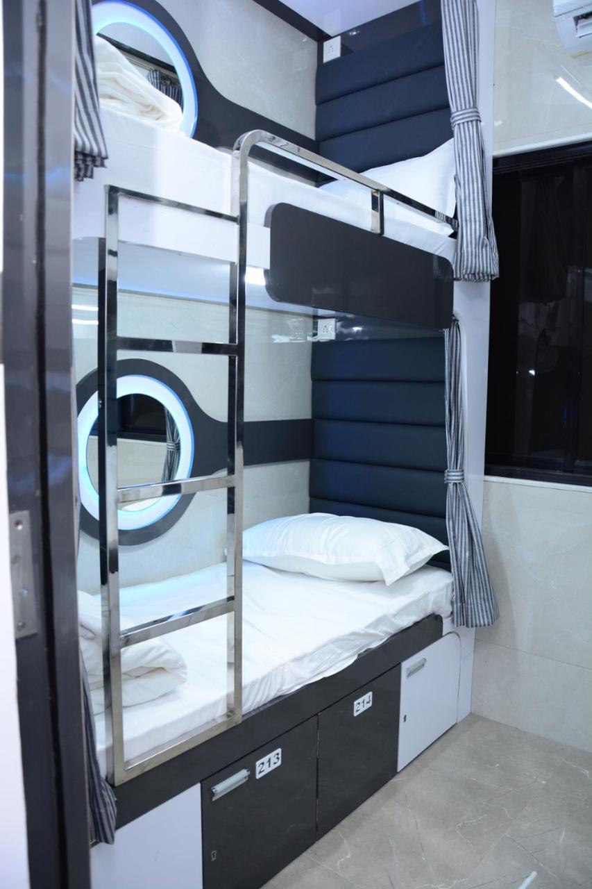 Ocean Dormitory Mumbai Eksteriør bilde