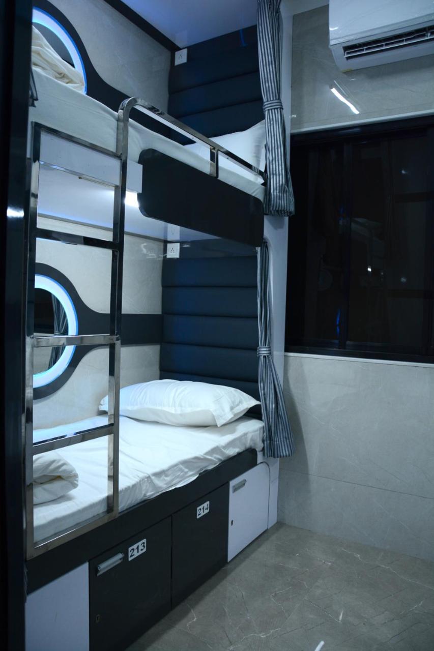 Ocean Dormitory Mumbai Eksteriør bilde