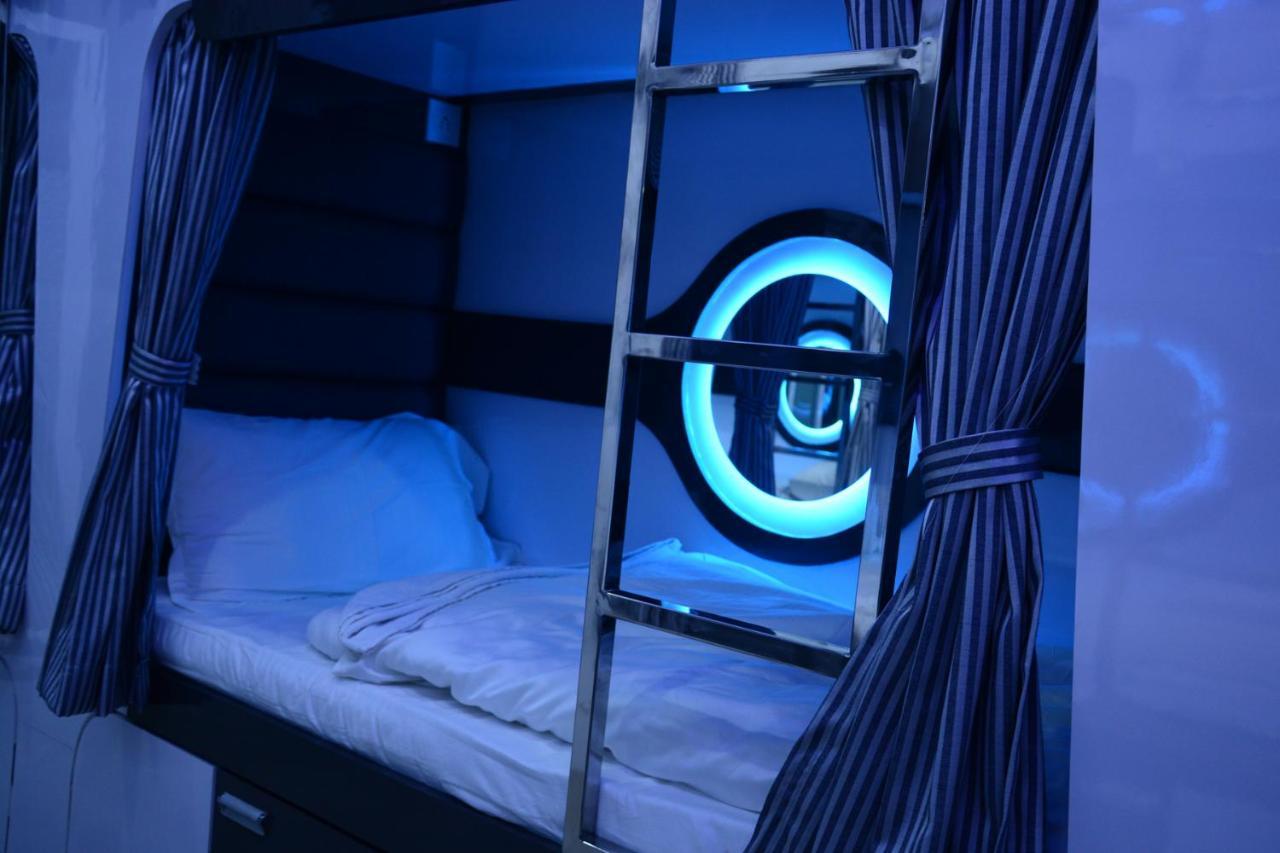 Ocean Dormitory Mumbai Eksteriør bilde